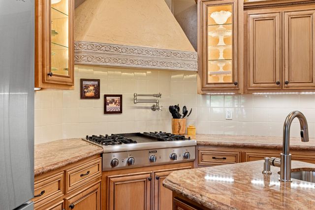 2311 Fieldstone Dr, Placerville, CA 95667