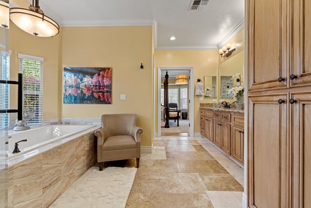 2311 Fieldstone Dr, Placerville, CA 95667