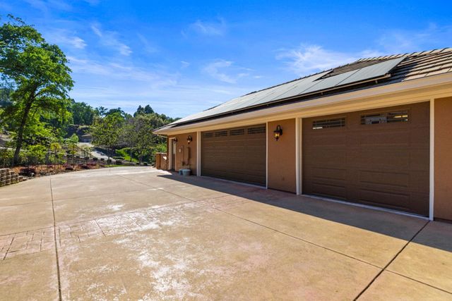 2311 Fieldstone Dr, Placerville, CA 95667