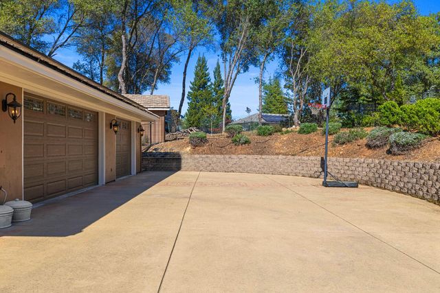 2311 Fieldstone Dr, Placerville, CA 95667