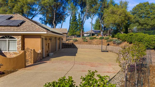 2311 Fieldstone Dr, Placerville, CA 95667
