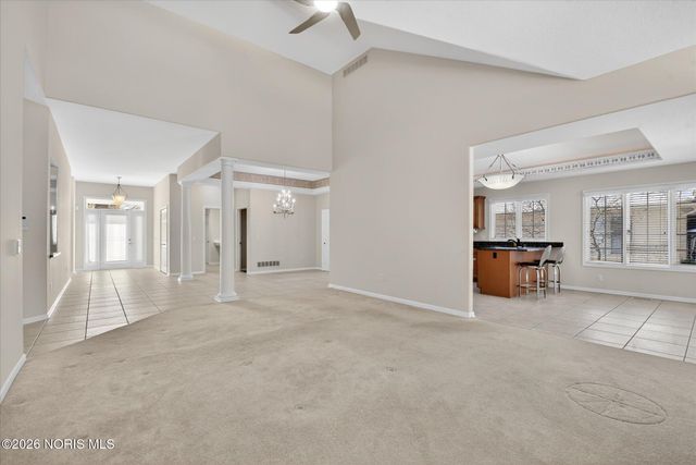 6934 Cedar Creek Lane, Toledo, OH 43617