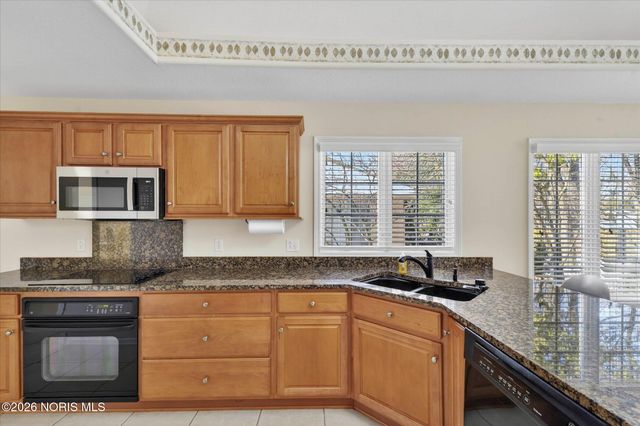 6934 Cedar Creek Lane, Toledo, OH 43617