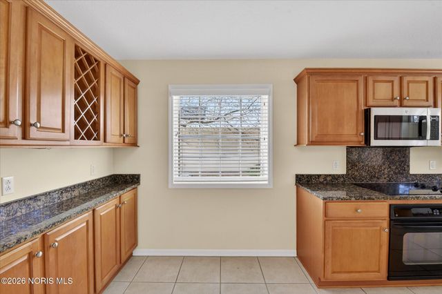 6934 Cedar Creek Lane, Toledo, OH 43617