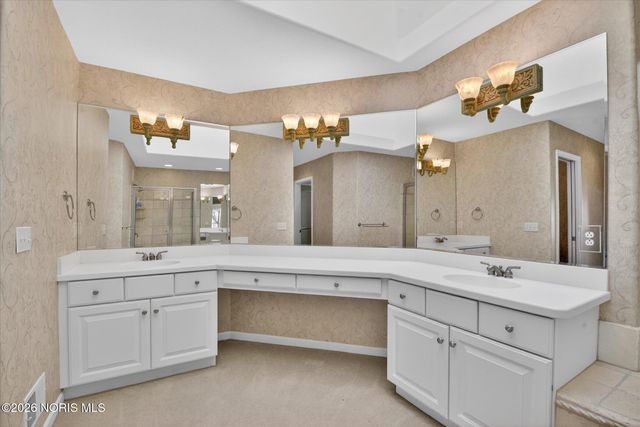 6934 Cedar Creek Lane, Toledo, OH 43617