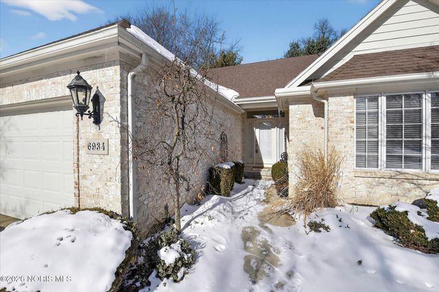 6934 Cedar Creek Lane, Toledo, OH 43617