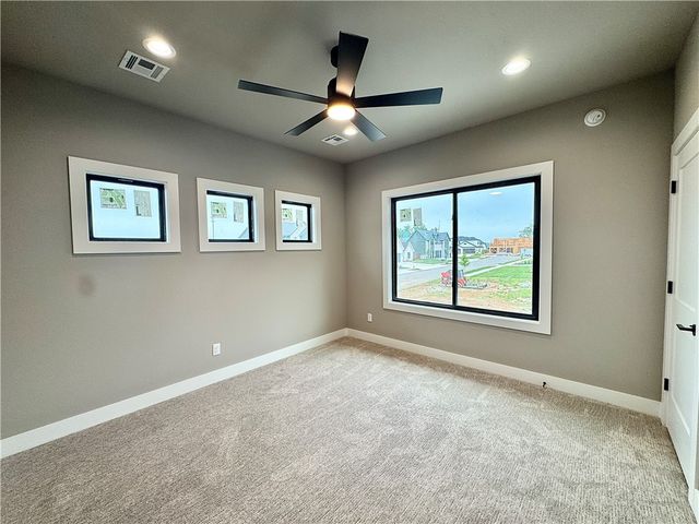 3807 SW Limelight Lane, Bentonville, AR 72713