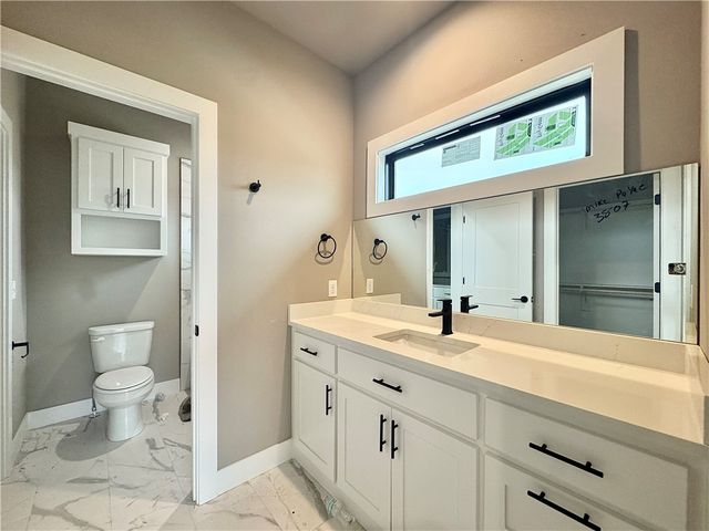 3807 SW Limelight Lane, Bentonville, AR 72713