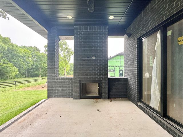 3807 SW Limelight Lane, Bentonville, AR 72713