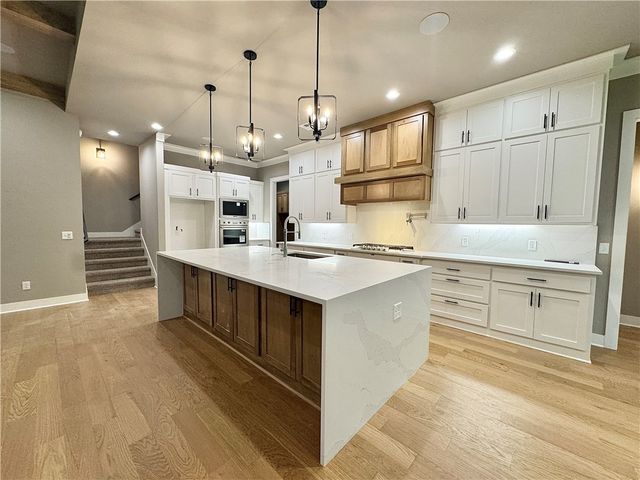 3807 SW Limelight Lane, Bentonville, AR 72713