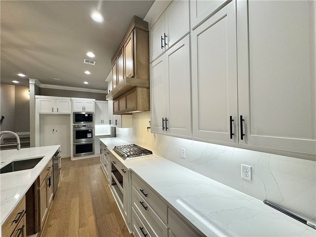 3807 SW Limelight Lane, Bentonville, AR 72713