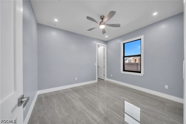 1125 NE 14th TER, Cape Coral, FL 33909