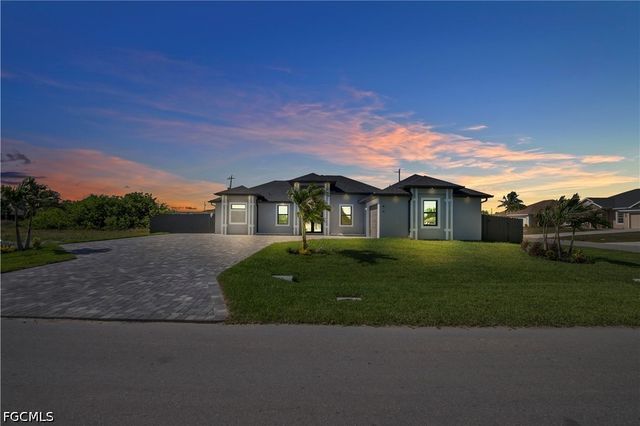 1125 NE 14th TER, Cape Coral, FL 33909