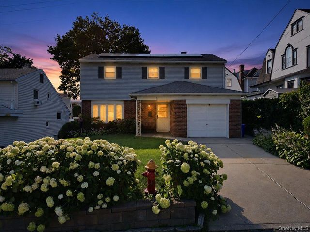 37 Park Avenue, Yonkers, NY 10703