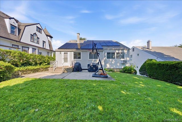 37 Park Avenue, Yonkers, NY 10703