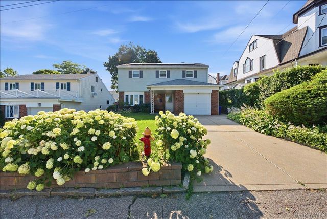 37 Park Avenue, Yonkers, NY 10703