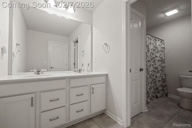 4112 Nottingham Circle, Clarkston, MI 48346