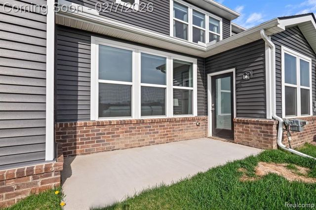 4112 Nottingham Circle, Clarkston, MI 48346