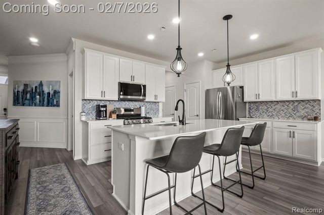 4112 Nottingham Circle, Clarkston, MI 48346