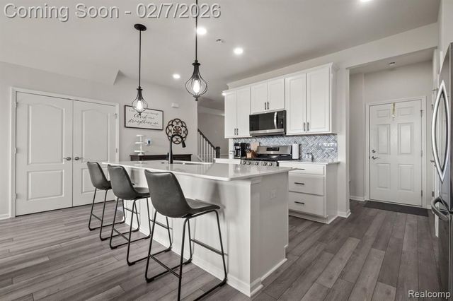 4112 Nottingham Circle, Clarkston, MI 48346