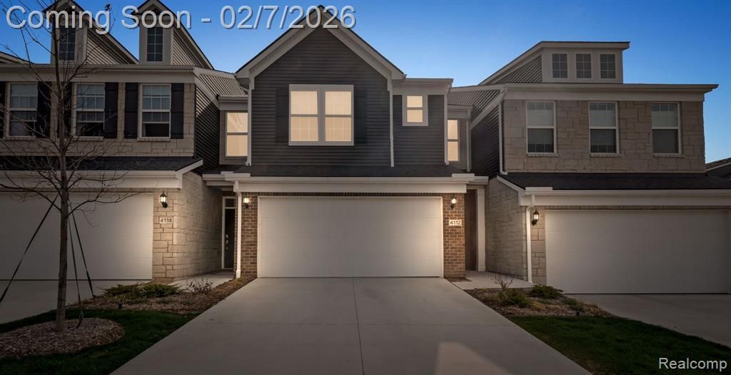 4112 Nottingham Circle, Clarkston, MI 48346