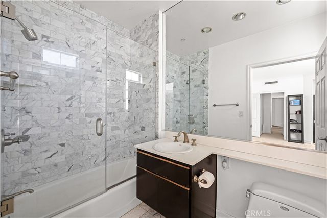 128 N Swall Drive 304, Los Angeles, CA 90048