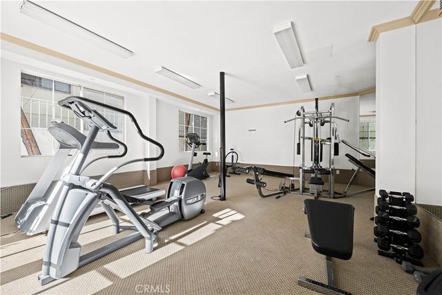 128 N Swall Drive 304, Los Angeles, CA 90048