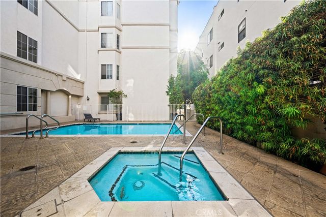 128 N Swall Drive 304, Los Angeles, CA 90048