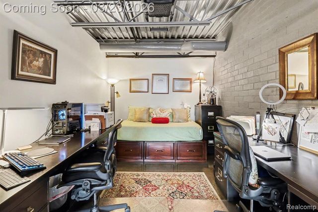 322 E Harrison Avenue, Royal Oak, MI 48067