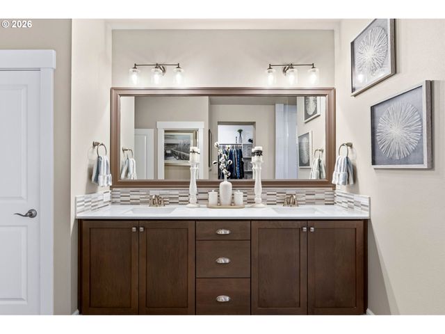 17412 Ne 77TH St, Vancouver, WA 98682