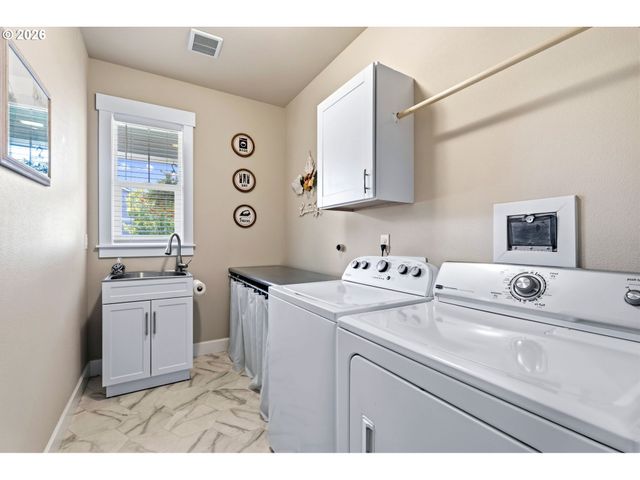 17412 Ne 77TH St, Vancouver, WA 98682