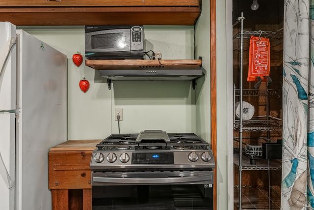 16179 Madrone Blvd, Cobb, CA 95426