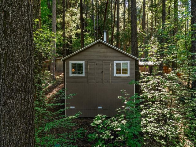 16179 Madrone Blvd, Cobb, CA 95426