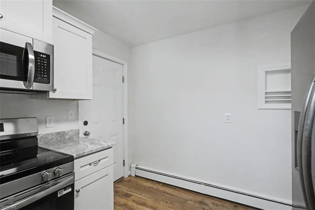 114 Kendall DR, Newport News, VA 23601