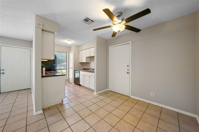 2706 Little Valley Cv B, Austin, TX 78741