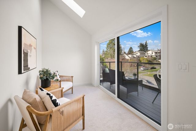 2851 NW 70th Street, Seattle, WA 98117