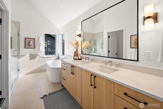 2851 NW 70th Street, Seattle, WA 98117