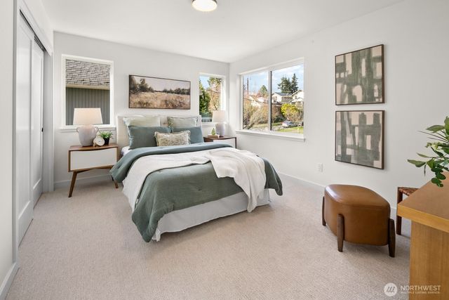 2851 NW 70th Street, Seattle, WA 98117