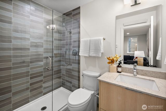 2851 NW 70th Street, Seattle, WA 98117