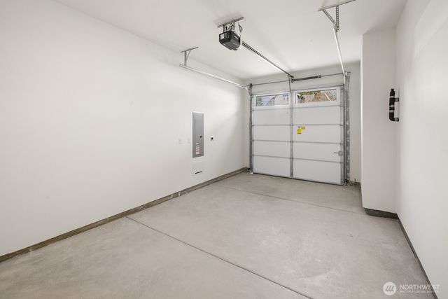 2851 NW 70th Street, Seattle, WA 98117