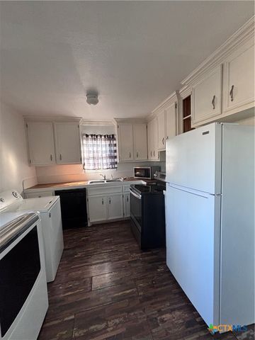 903 Holland Road, Belton, TX 76513