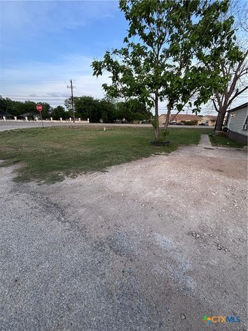 903 Holland Road, Belton, TX 76513