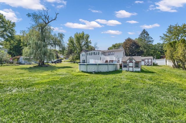 7 Briarwood Avenue, Monroe, NY 10950