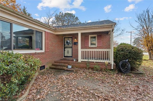 4705 Hazelwood RD, Hampton, VA 23666