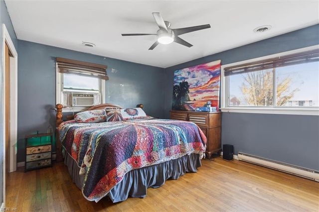 4705 Hazelwood RD, Hampton, VA 23666