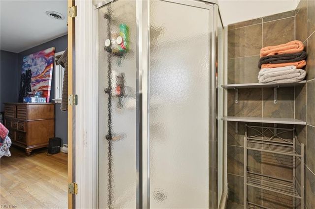 4705 Hazelwood RD, Hampton, VA 23666