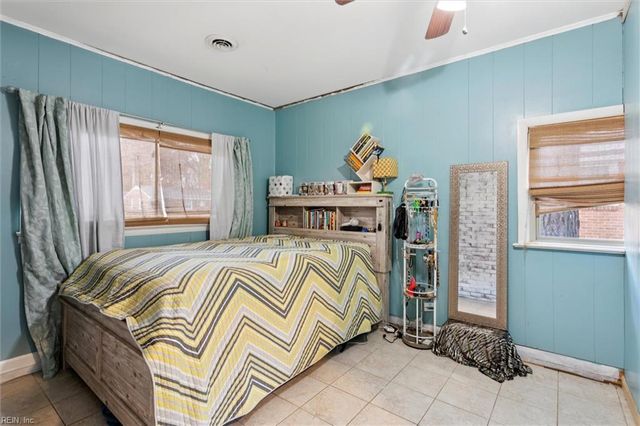 4705 Hazelwood RD, Hampton, VA 23666