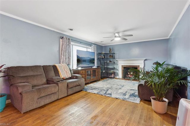 4705 Hazelwood RD, Hampton, VA 23666