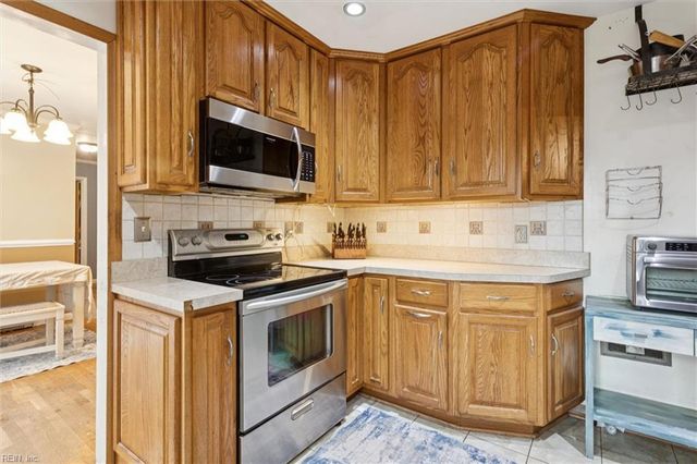 4705 Hazelwood RD, Hampton, VA 23666