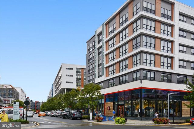 9082 ARLINGTON BLVD, Fairfax, VA 22031